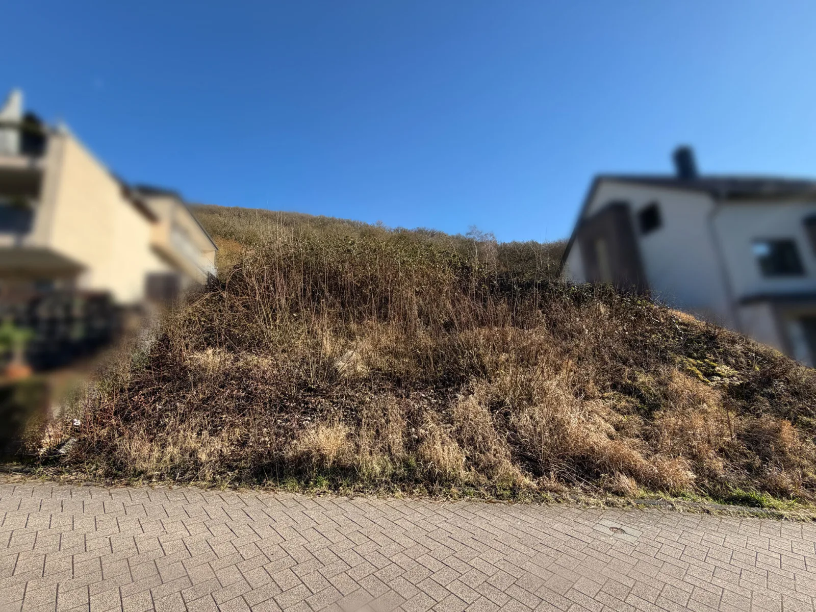 Wohngrundstück in Burgen